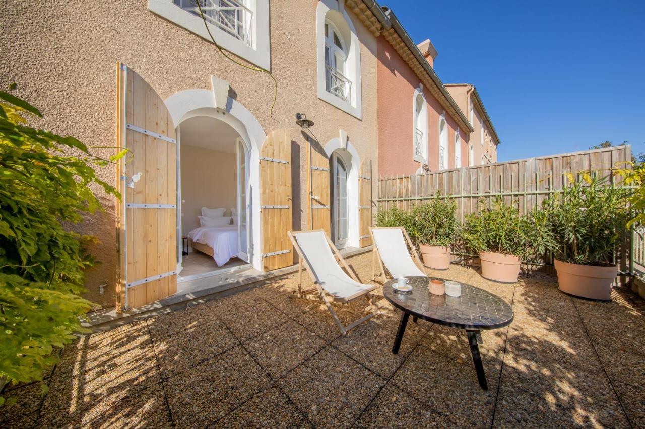 Moulin De La Roque Hotel Althen-des-Paluds Exterior foto